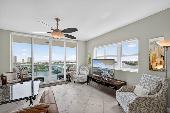 Photo - 2640 Lake Shore Dr Unit 1716