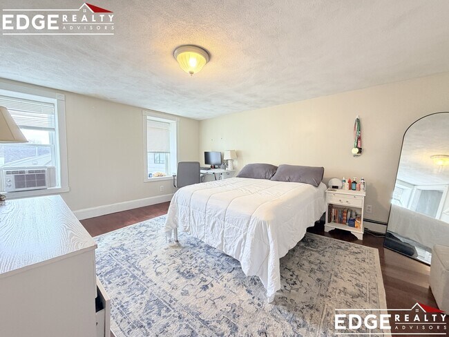 Photo - 7 Cottage St Unit 2