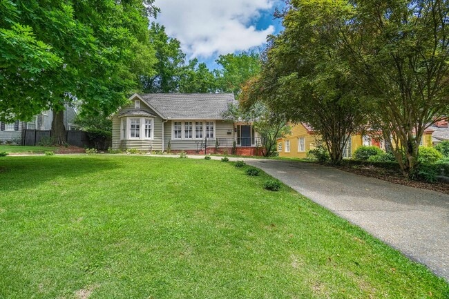 Photo - 1253 Magnolia Curve