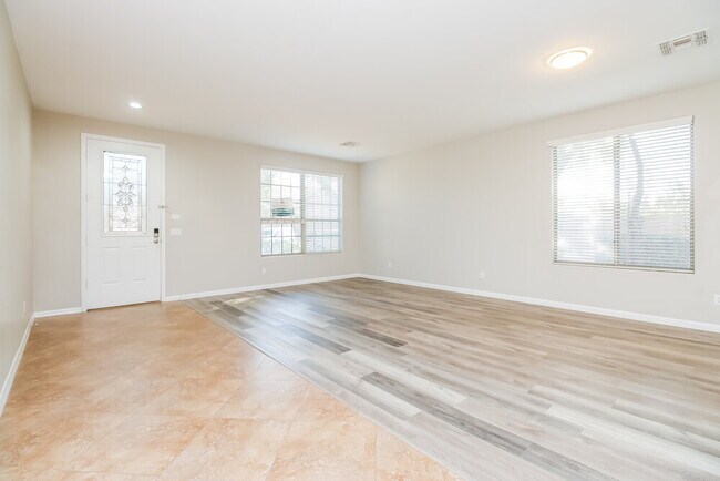 Photo - 5480 S Scott Pl