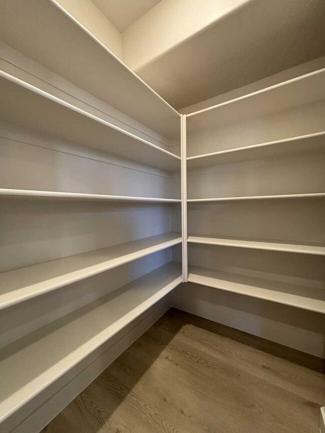 Photo - Beautiful Crimson Park Townhome - END UNIT