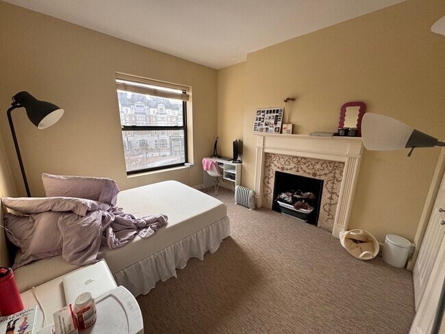 Photo - 636 Beacon St Unit 404