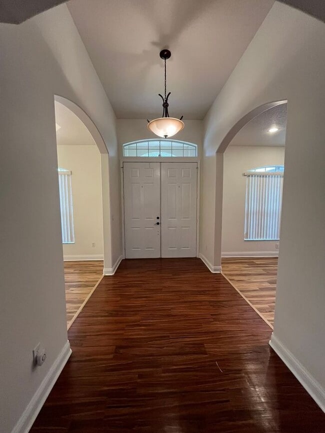 Photo - Beautiful 3/2/2 on 1/3 of an acre