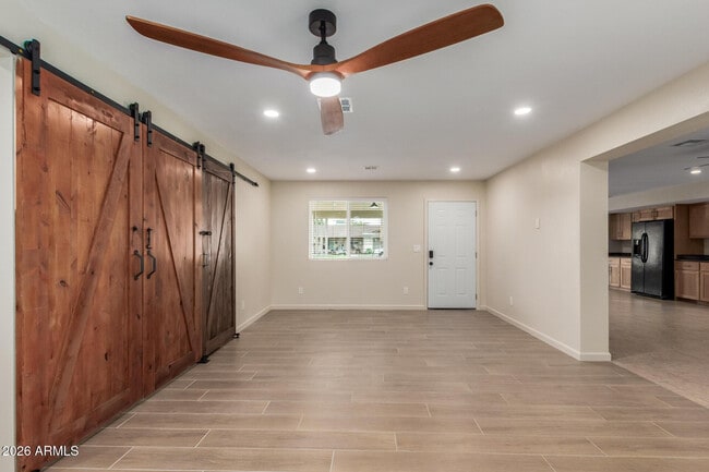 Photo - 1628 E Del Rio Dr