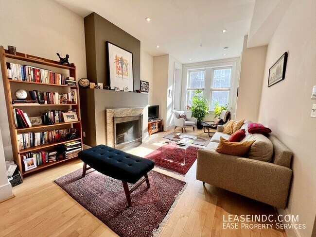 Photo - 1433 R St NW Unit #2