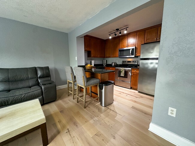 Kitchen - 210 5th Ave S Unit 207