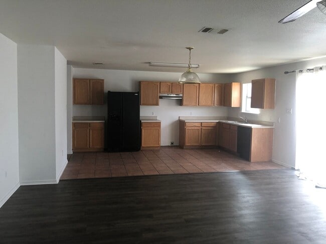 Photo - Shainfield Place