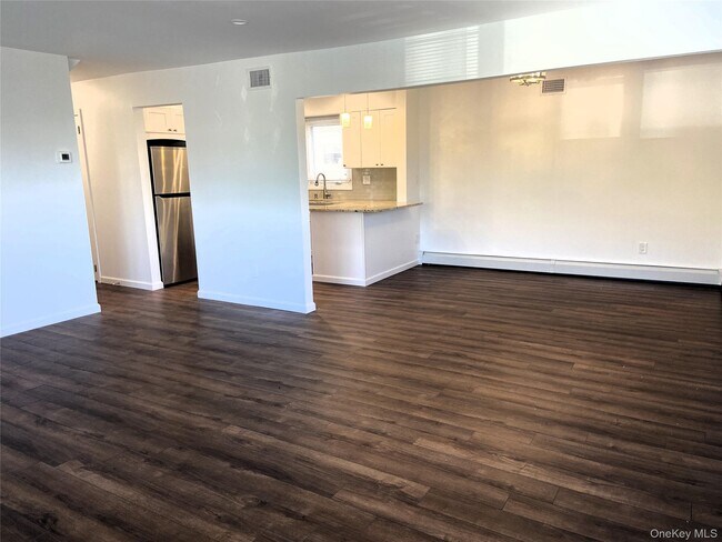 Photo - 473 Franklin Blvd Unit Main