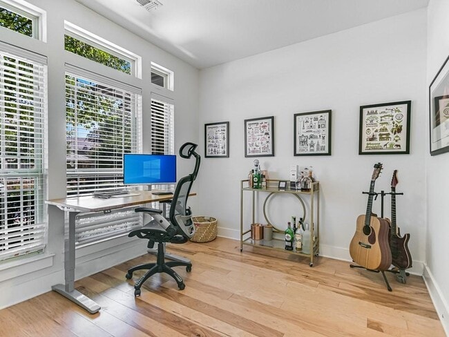 Photo - 11205 Avery Station Loop Unidad 42