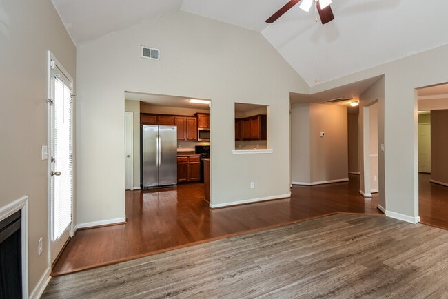 Photo - 62 Beaver Pointe