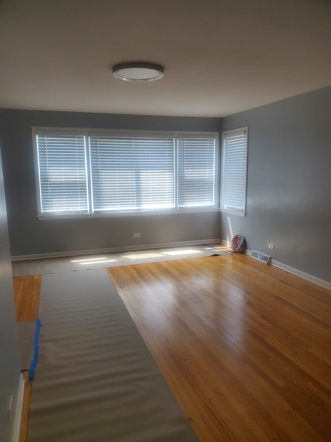 Photo - 6224 W Diversey Ave Unit 1st floor