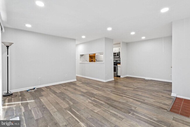 1505 Woodhollow Dr