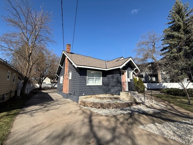 Photo - Newly Renovated 3 Bed, 1 Bath House w/ Bonus Room!