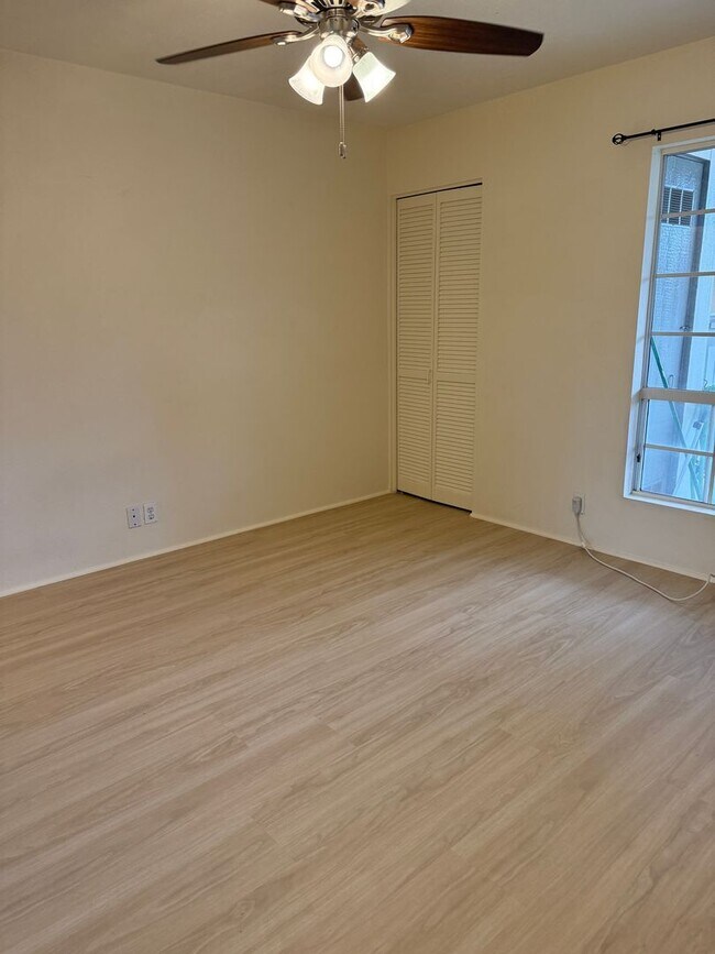 Photo - Crosspointe One Bedroom