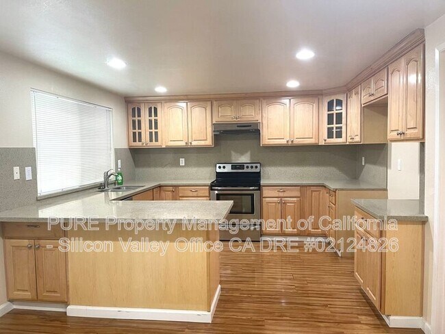 Photo - 6361 Pearlroth Dr