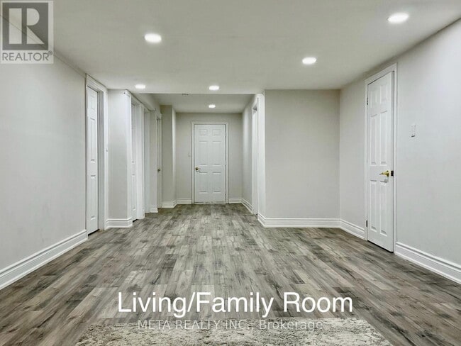 Photo - 136 Lawson Rd
