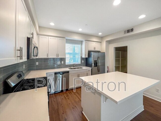 Photo - 1214 S Macduff St