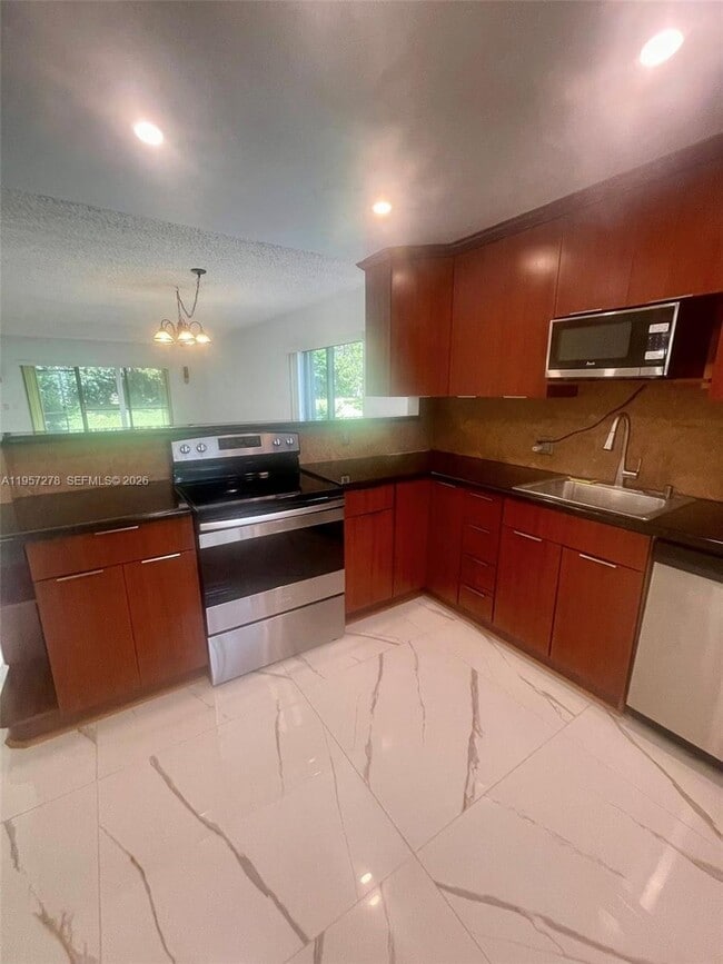 Photo - 403 Lakeview Dr Unit 106