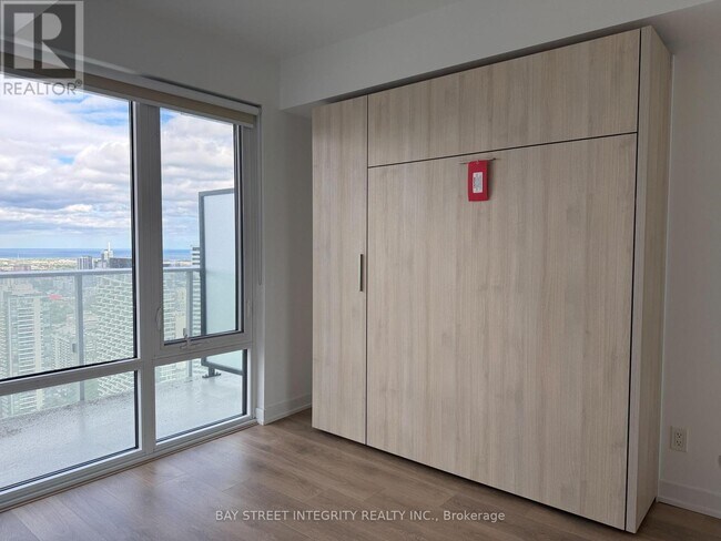 Photo - 501 Yonge St Unit 4108