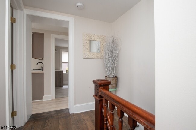 Photo - 17 N Franklin St Unit B