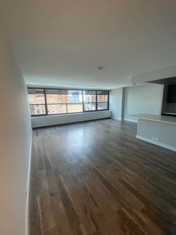 Building Photo - 1130 S Michigan Ave