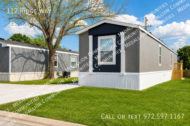 Building Photo - 112 Ridge Way-