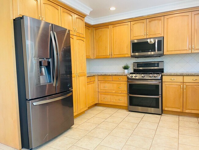 Photo - Beautiful 3 bed, single story, Thousand Oa...