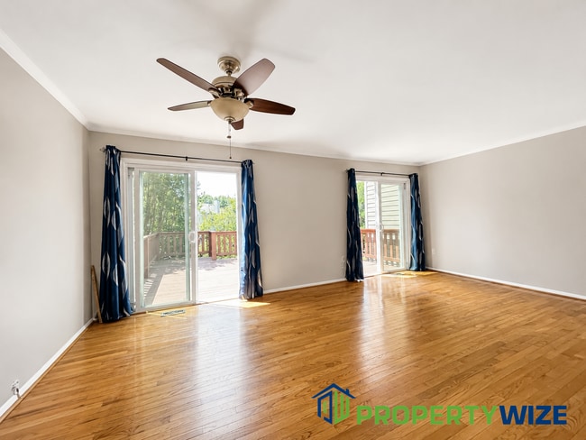 Photo - 7646 Oldfield Ln