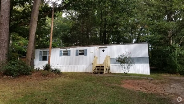 Building Photo - 6013 Briarwood Dr Rental