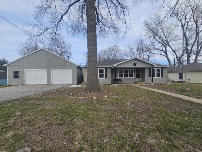 Building Photo - 1422 High St