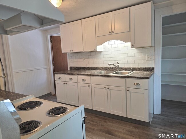 58 Clark St Unit second floor rear