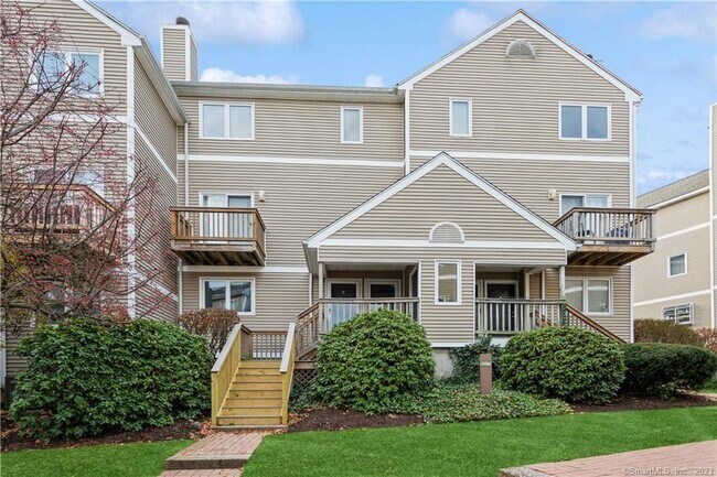 Photo - 11 Glenrock Condo Unit 11