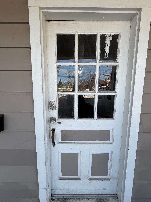 Photo - 423 W Walnut St