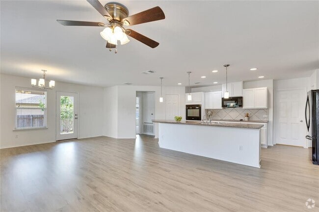Building Photo - 120 Jasmine Cove Rental