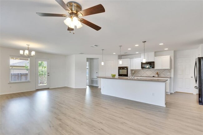 Building Photo - 120 Jasmine Cove Rental