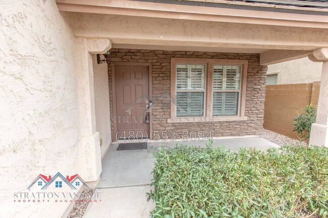 Photo - 2038 W Marconi Ave