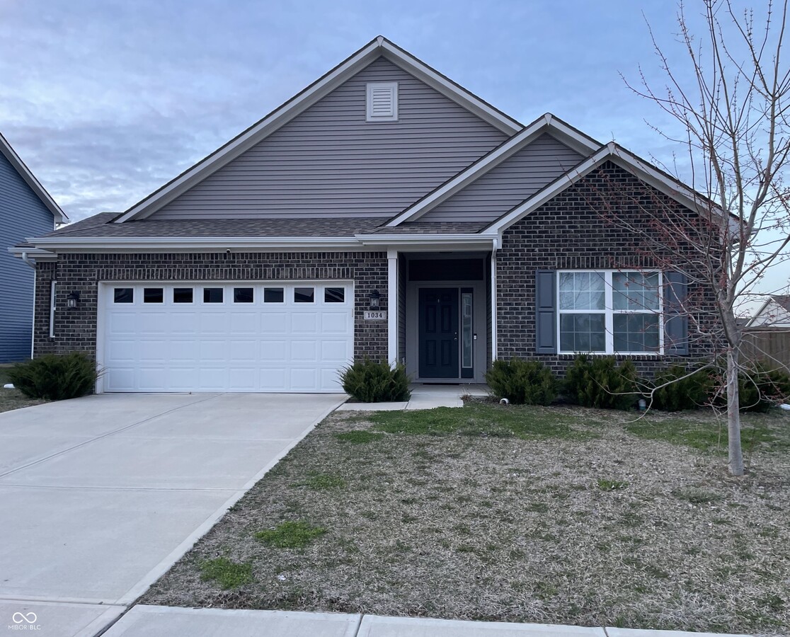 Photo - 1034 Long Stand Dr