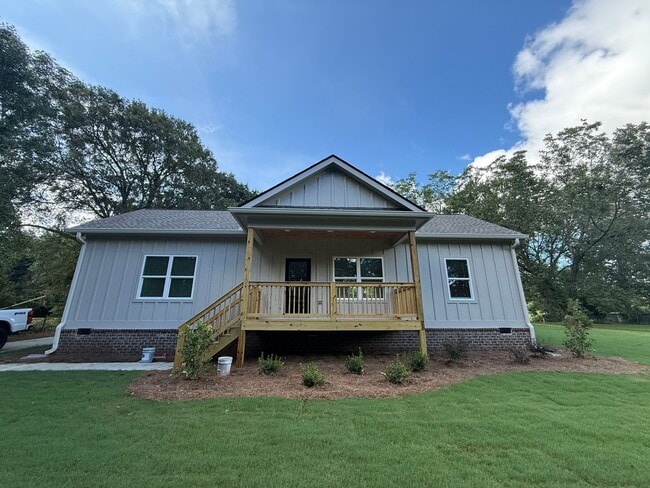 Building Photo - NEW CONSTRUCTION! NOW LEASING FOR AUGUST 2... Rental