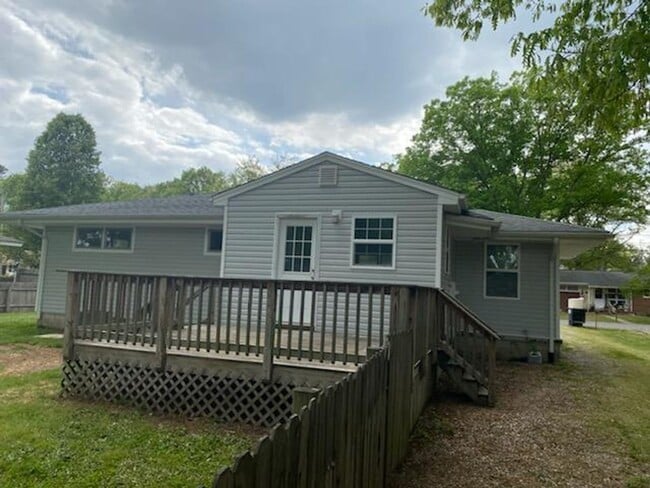 Photo - AVAILABLE NOW IN ENON AREA OF CHESTERFIELD COUNTY