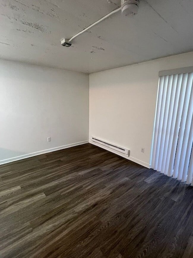 Photo - The Wellington