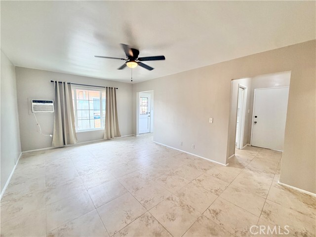 Photo - 313 N Beverly Ct