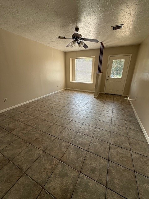 Building Photo - 9818 Rockcrest Dr Rental