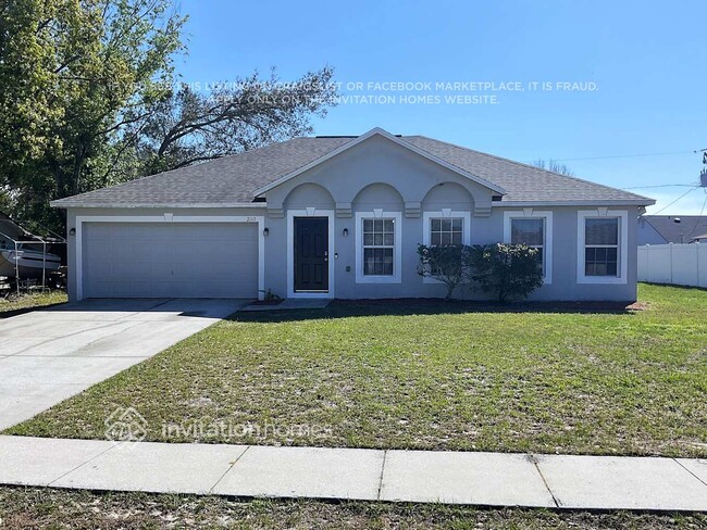 Building Photo - 2165 Clearwater Dr