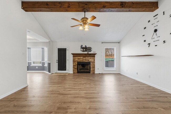 Photo - Great location in Sherwood