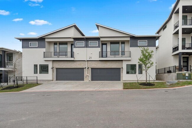 Building Photo - 2050 Lohmans Spur Rd Unit 2102