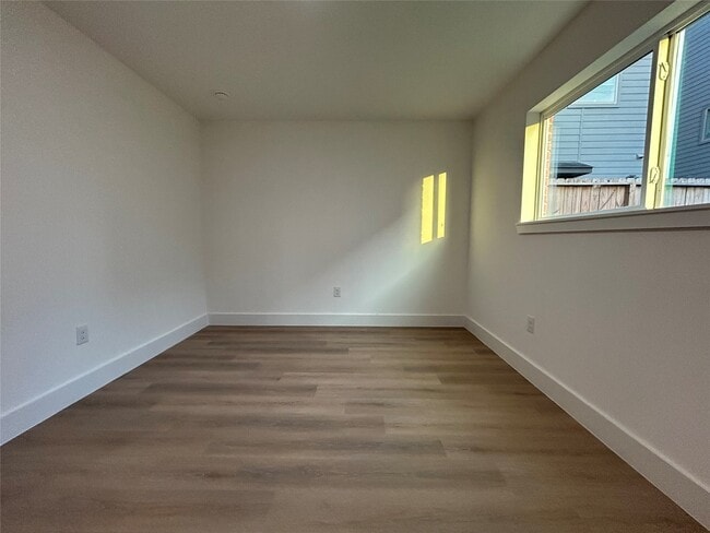 Photo - 2607 Live Oak St