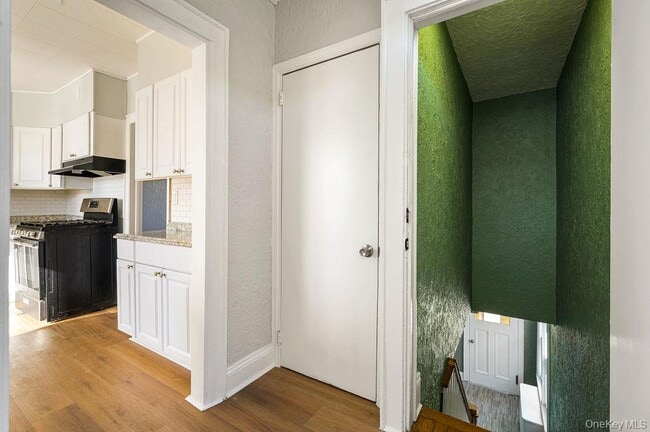 Photo - 135 Webster Ave Unit 2nd Floor