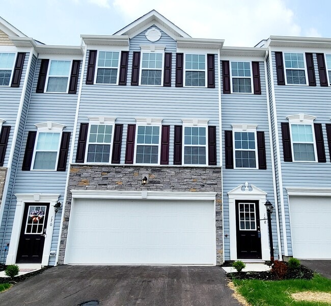 Photo - 168 Lockheed Dr Townhome