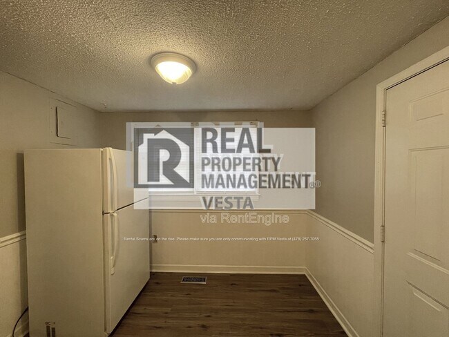 Photo - 110 W Ridge Cir