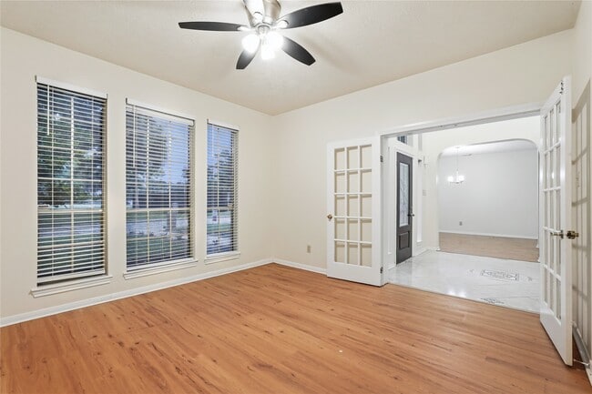 14203 Torrey Forest Dr